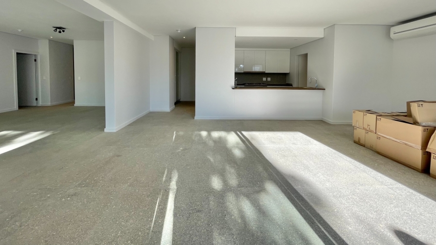 3 Bedroom Property for Sale in Stuarts Hill Western Cape